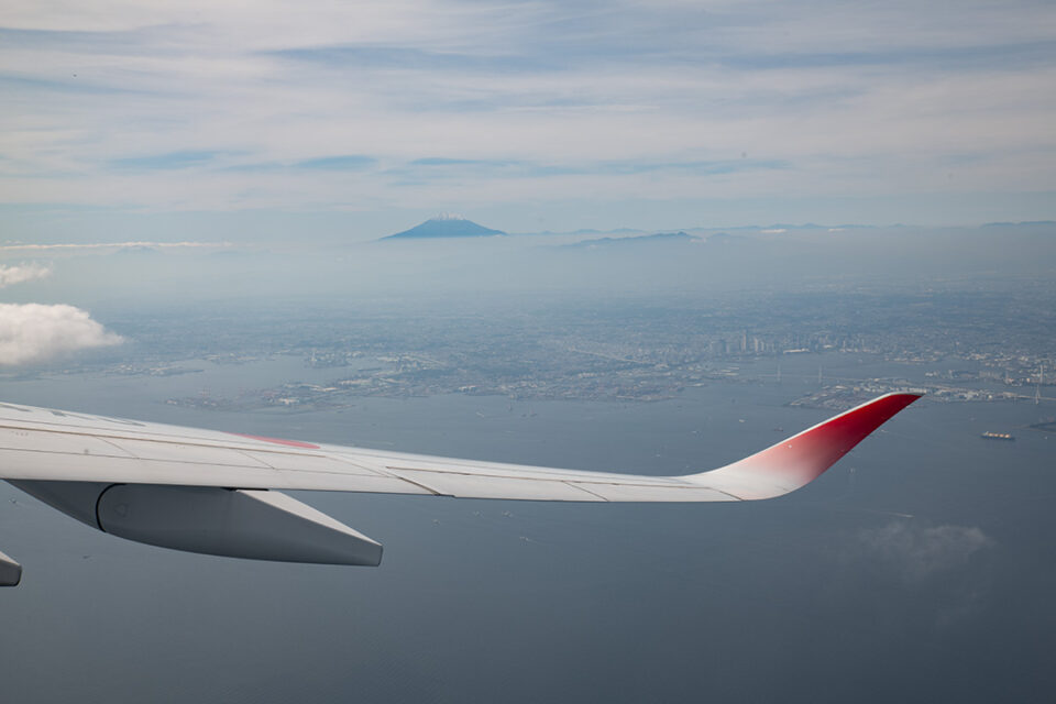 遠くに富士山