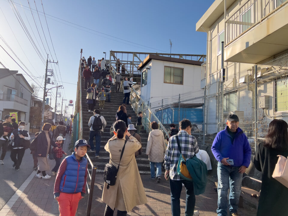 三鷹跨線人道橋