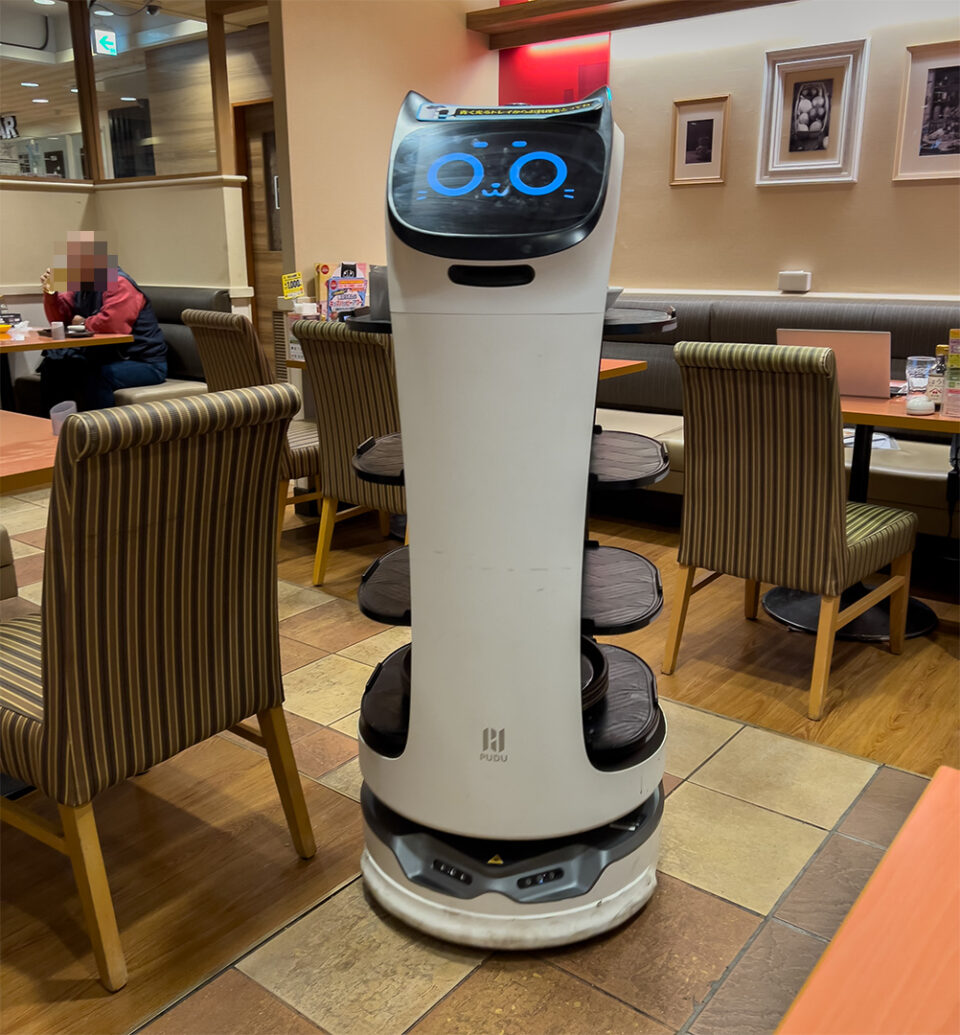 配膳ロボット